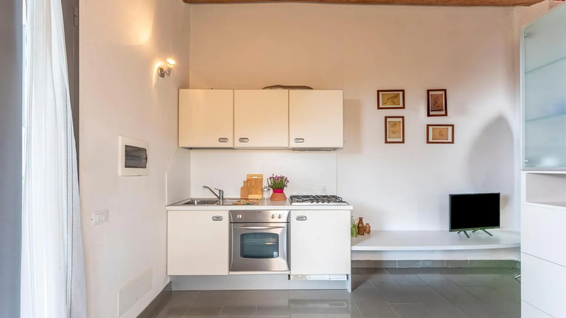 Leonardo Homes Vinci Apartament